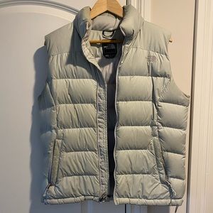 Women’s North Face Puffer Vest